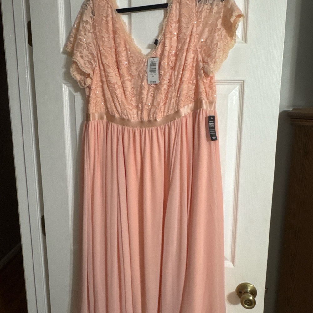 Torrid Peach Lace Chiffon Formal Dress Wedding Guest Prom Plus Size